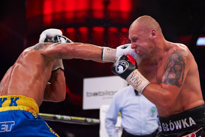 Photos: Oleksandr Usyk vs. Krzysztof Glowacki - HUGE Gallery - Boxing News